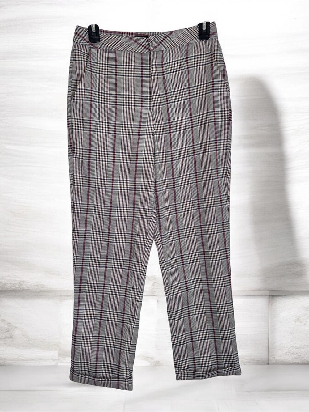 Forever 21 Gray Plaid Trousers with Burgundy Windowpane size S